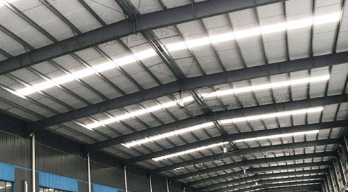 Large industrial ceiling fans:Processing workshop ventilation